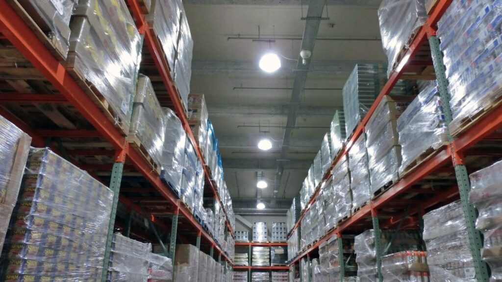 倉庫に空調設備は必要？